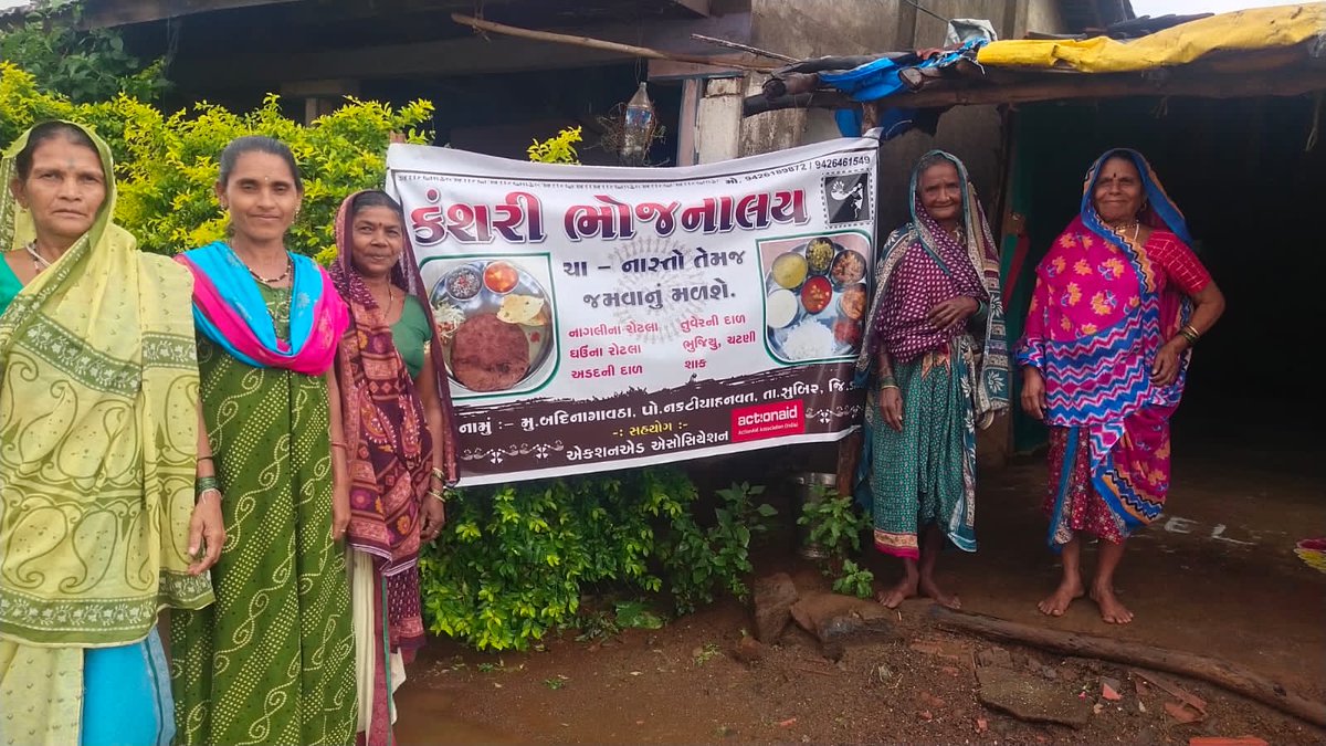 ActionAidIndia's tweet photo. Five single women from a tribal community in Badinagavtha village of Subir block in Dang, Gujarat, have started a restaurant today named Kanshri!
We at @ActionAidIndia are happy to support these women &amp; their heartwarming initiative😊
More power to them! #SingleButNotAlone https://t.co/4H0AfmL0tw