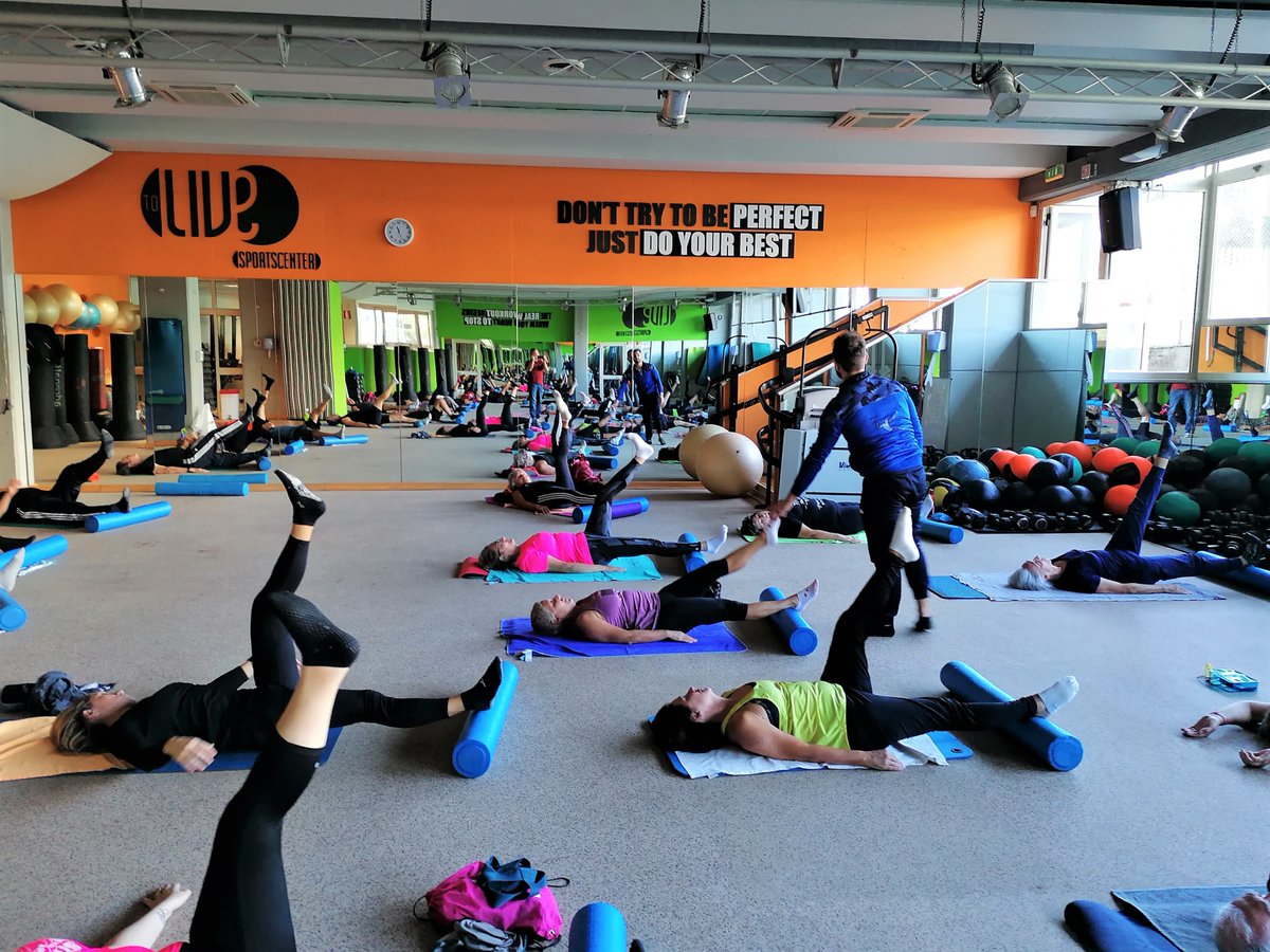 ToLiveRoma's tweet photo. 📣 20.10.22 La ginnastica posturale è utile per la cervicale, per i dolori al collo e alle spalle e per combattere il mal di schiena ✅
👉 Vieni a scoprire tutti i benefici della ginnastica posturale! 🤩
#tolivesportscenter #posturale https://t.co/EQvMtaYr3L