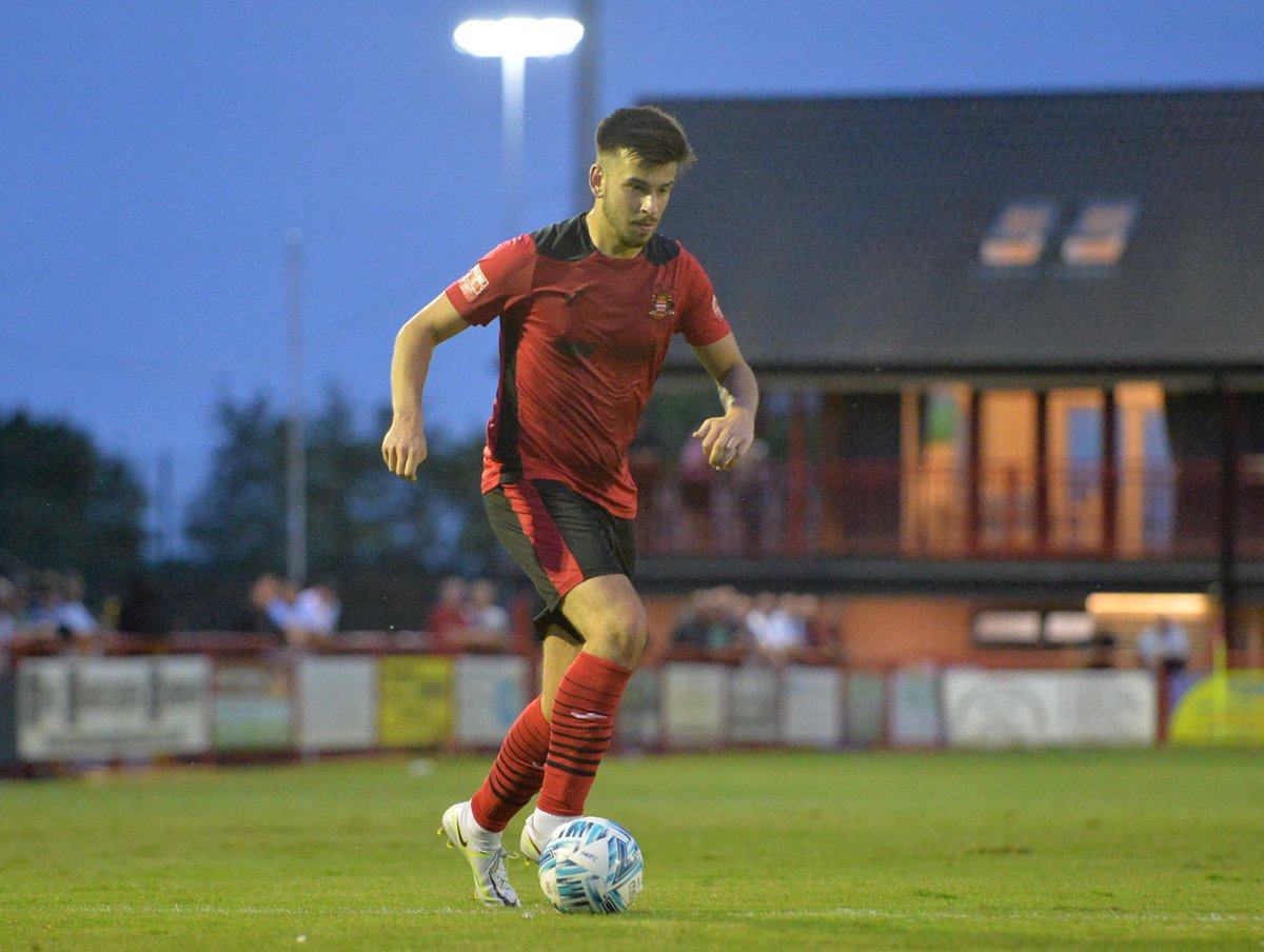 HOW MAD IS THIS 😱 From SIL (step 7) With @EBUFC1 To @EmiratesFACup First Round Away At League One Burton Albion In Just A Few Months 🤯 @jamiemcgrath7 📈 #NeedhamMarketFC