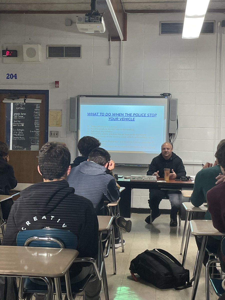 Detective Juliano, who is our School Resource Officer, is talking to our Drivers Ed students today about what to do when you get pulled over and the rules of the road! #peqpantherpride #nocknation <a href="/pthsnation/">Pequannock Township High School</a> @RichHayzler <a href="/AthleticsPTHS/">PTHS Athletics</a> <a href="/coachhoretsky/">coachhoretsky</a>