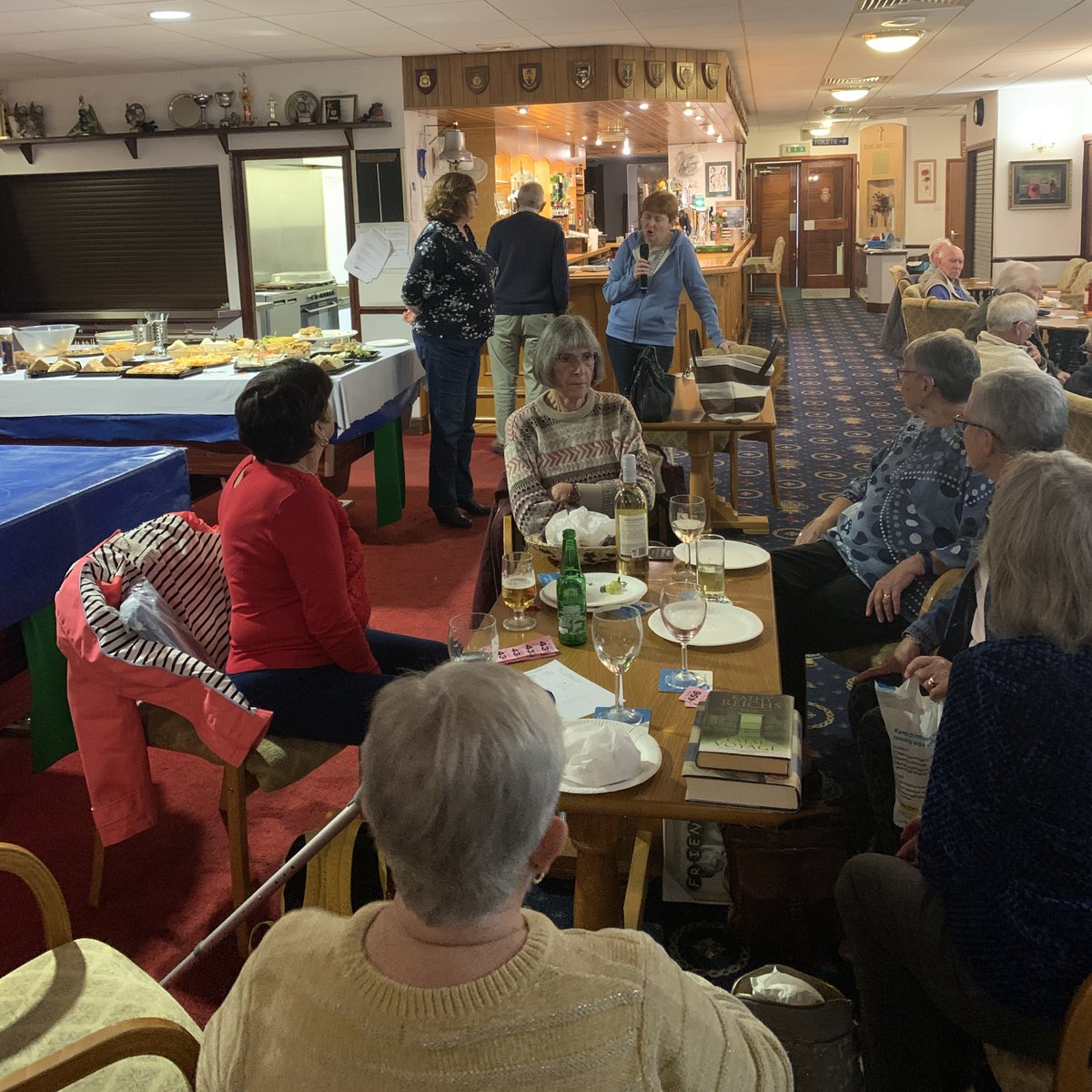 jerry_lakin's tweet photo. October meeting of the #MELU Lunch club. We had a quiz at the Birstall RBL followed by a buffet lunch. ⁦@Mesouk⁩ https://t.co/TfE8PAIDVP