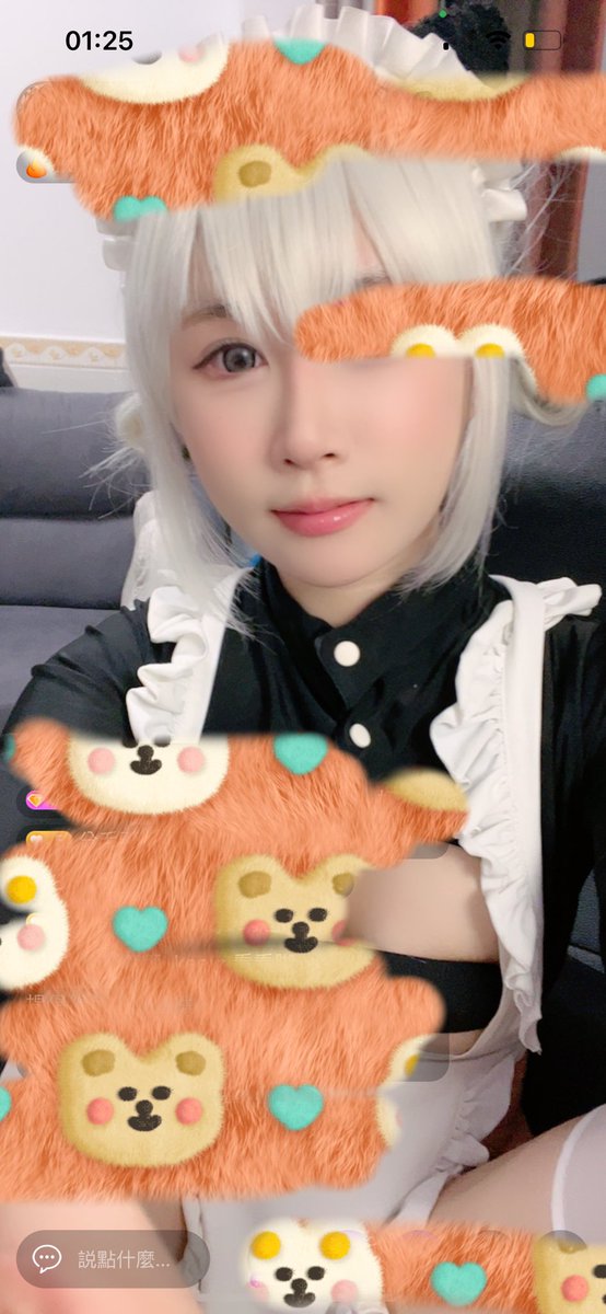 网传的程女士后面的视频是我本人 
因为被别人胡乱剪辑就说是别人 
不是程女士早期视频 更不是ai换脸 
从头到脚是我自己脸跟身材都是
一个普普通通的主播 白羊/京鱼儿 
背景是一模一样的 
第四张图是那天直播换了假发截图
右手中指被门夹了视频里也能看到
<a href="/DaFoer_/">大佛的小屋</a> 
<a href="/Daguidiyi/">大鬼の世界🧊(原创投稿验证请私信）</a> 
<a href="/Xiaoxiaofoer/">小小佛（原创验证私信）</a>