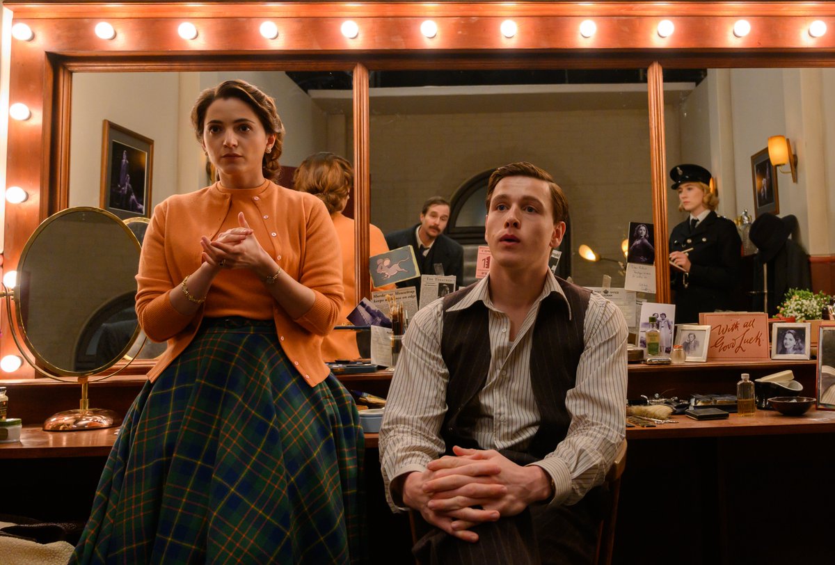 moviefone's tweet image. New Photos | #SeeHowTheyRun
🎬 movief.one/see-how-they-r…