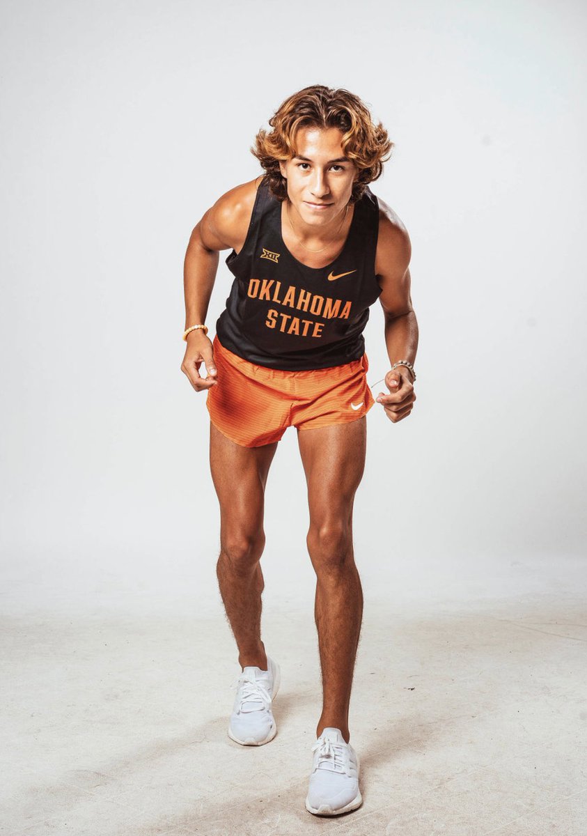 JerryMe36390541's tweet photo. Committed 🍊 @run4okstate https://t.co/ZvLMaOu48F