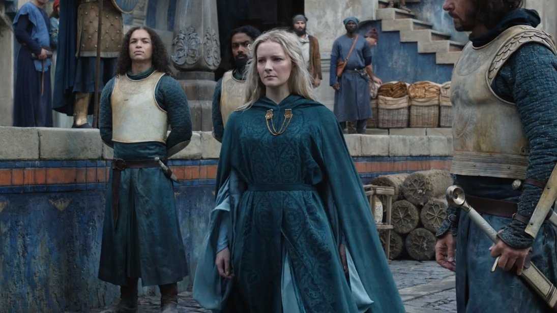 DailyRoP's tweet photo. I can't decide which of Galadriel's outfits this season was my favourite. Looking foward to seeing the costume design continue to evolve in Season 2.

#TheRingsOfPower https://t.co/vVbxOZqALt