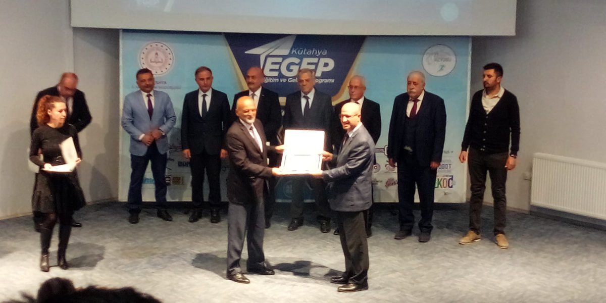 EGEP projesi kapsamında gümüş rozet almaya hak kazandık. Emeği geçen tüm öğretmenlerimize teşekkür ederiz. 
<a href="/mehmetnezirg/">mehmet nezir gül</a> <a href="/BasyigitHasann/">Hasan BAŞYİĞİT</a> <a href="/zorlubey1962/">mehmet şirikçi</a> <a href="/meb_dinogretimi/">MEB Din Öğretimi Genel Müdürlüğü</a> <a href="/kutahyamem/">Kütahya İl Millî Eğitim Müdürlüğü</a> <a href="/simavmem43/">Simav İlçe Milli Eğitim Müdürlüğü</a>