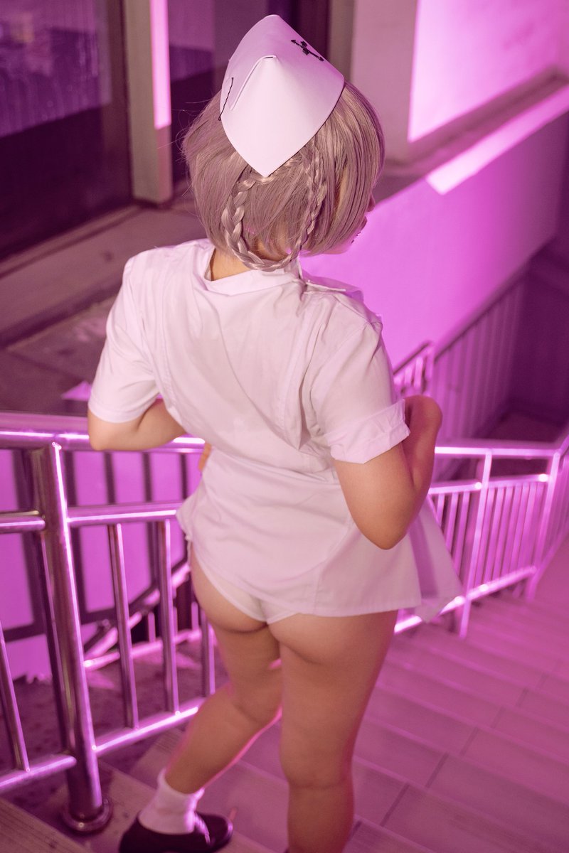 “少年，你睡不着吗？是需要……按摩吗？”

📷@qiabubao 
📮
@DaFoer_ 
@Daguidiyi
@Xiaoxiaofoer
应援见简介，现在还有赠图喔
#cosplay #七草荠 #彻夜之歌 #よふかしのうた #callofthenight #七草ナズナ ​​#NazunaNanakusa https://t.co/8cxqfEARY7