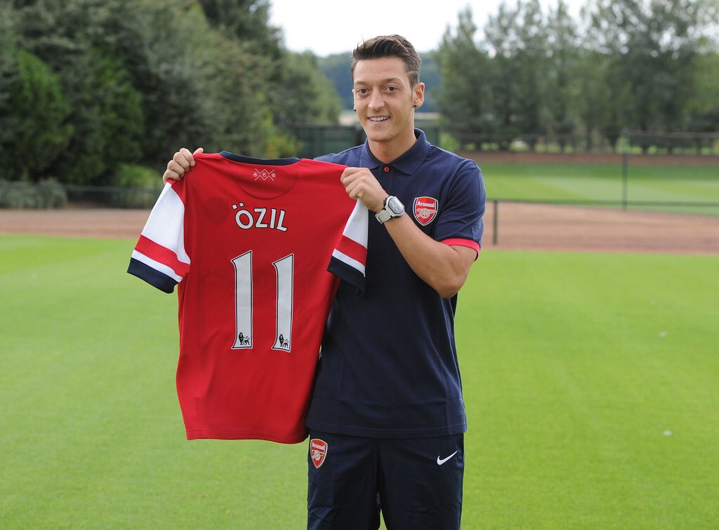 EPL World tweet media