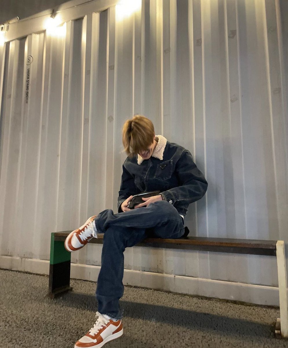 214fix's tweet photo. boyfriendism is through the roof https://t.co/CjnQJukKD4