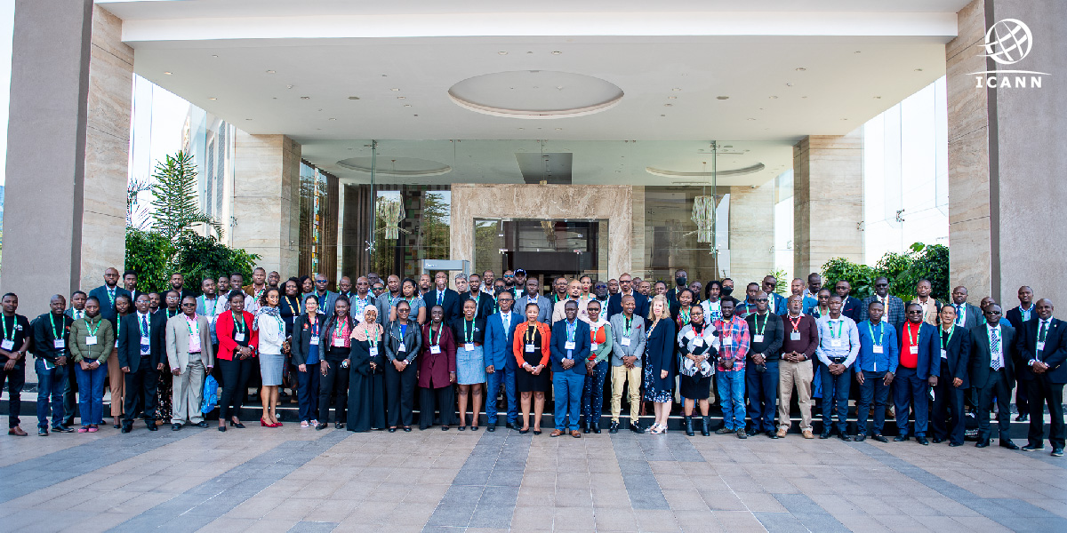 ICANN's tweet photo. Thank you for participating in the Africa DNS Forum 2022, held in partnership with @aftld AfRegistrar, and #ICANN, and hosted by @KenicTLD. #AFDNSF10thanniversary
Photos from the event, and session recordings are now available on the #AFDNSF2022 website >> https://t.co/oyFisEcvjw https://t.co/Q3KZ6893m1