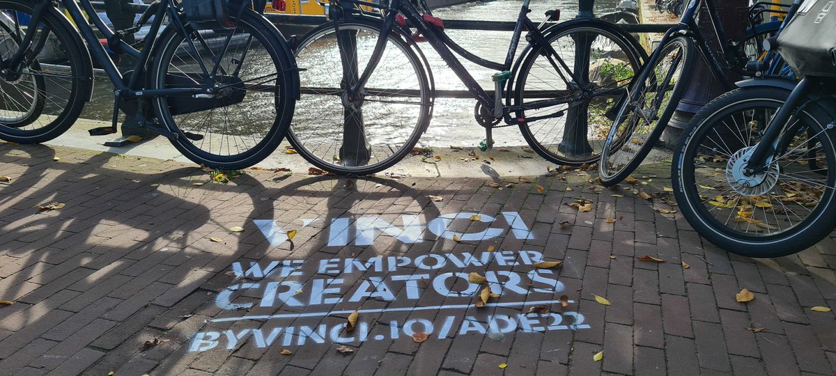 byvinci_io's tweet photo. At VINCI we empower creators, and we're spreading the word using chalk art on the streets of Amsterdam during @ADE_NL.

If you're there be sure to tag us in your photos.
#ADE22 https://t.co/eRLEegFdgV