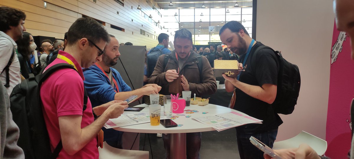 Venez tester nos casses-têtes sur le stand <a href="/_Conserto/">Conserto 💫</a> du <a href="/devfestnantes/">Devfest Nantes</a>! On vous attend ! Ils donnent du fil à retordre pour le moment 🤯 toujours pas de gagnant 🤞