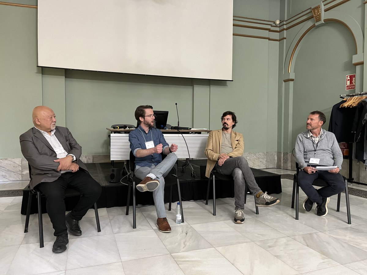 transitmapsympo's tweet photo. Panel with @yok75, Sergio Luke, and @JugCerovic , moderated by the always fabulous @markovenden https://t.co/AhhUTfiUVK
