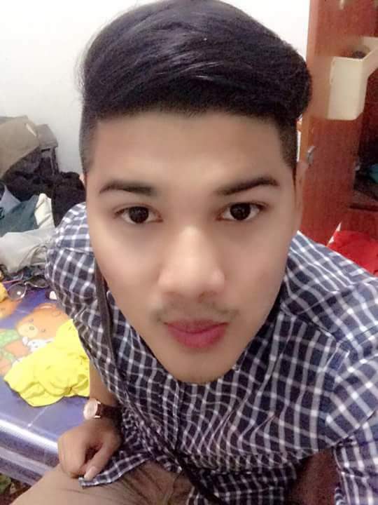 PidPik's tweet photo. เน้นกอดไม่สอดใส่🤫🤫 #อุบลนัดกัน😁😁 https://t.co/4cRw4NRlkY