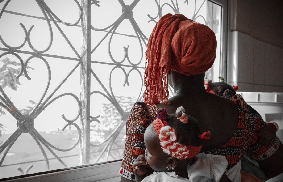 UNFPABF's tweet photo. Prise en charge des survivantes de #VBG dans le #SAHEL
Suite à la crise politique du 30-09-22
✅50 personnes ont bénéficié d’un soutien psychosocial
✅21 femmes de thérapies de groupes
✅82 personnes sensibilisées sur les conséquences des troubles mentaux
 #ReponseHumanitaire https://t.co/OIzC4MskFq