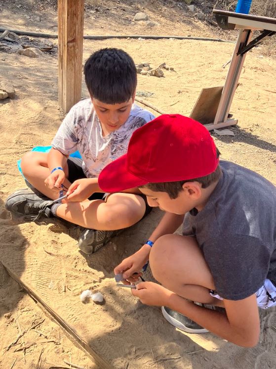 AIS_Grade6's tweet photo. Our #AISGrade6 boys have been learning some survivor skills like making fire and building a tent at Hatta Camp. #AISCommunity #AISCamps #AISPrimarySch https://t.co/69SJaMWlMH