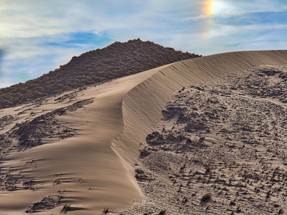juanmerkader's tweet photo. Duna rampante de Monsul
PN de Cabo de Gata-Níjar

#europe #monsul #olympus #paisaje #sand #spain #almeria #andalucia #cabodegata #dreamer #duna #dune #fotografia #landscape #nature #outdoor #photographer #photography #pic https://t.co/JvYCjmx316