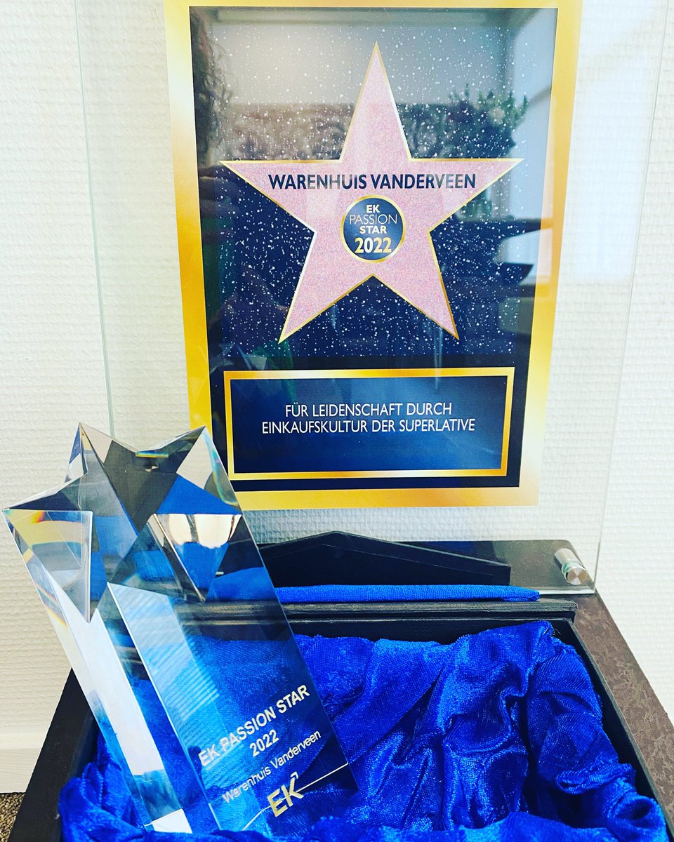 Warenhuis Vanderveen is onderscheiden met een Passion Star Award 🤩.
De uitreiking van de Award is op vrijdag 28 oktober, vanaf 16.00, in de galerie op de tweede etage van Warenhuis Vanderveen. 

Ben je erbij? Graag aanmelden via passionstar@vanderveen.nl