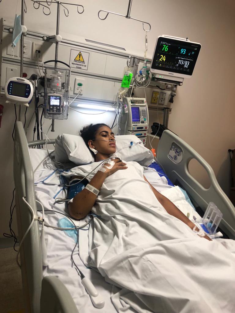 cagu27's tweet photo. La ciclista vallecaucana, Lorena Villada Valencia está en una clínica de #Medellín tiene varias lesiones. Un tractocamión mientras entrenaba la arrolló. Atentos! https://t.co/lRjnWU1Ldk