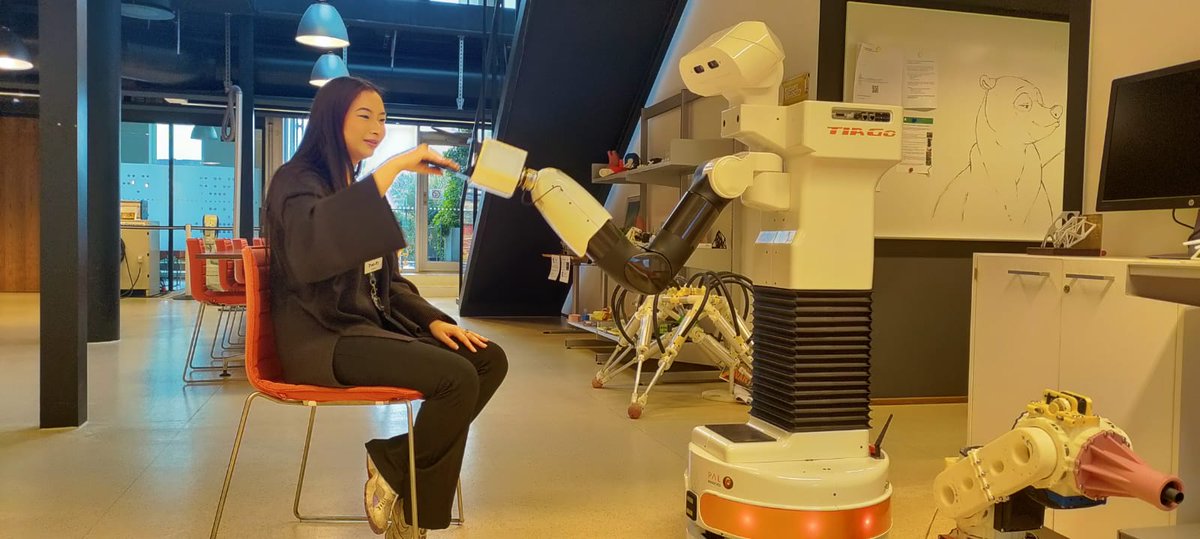 Exciting new collaboration with the head of welfare technologies at an Oslo elderly care facility planning a study with the residents and our robot TIAGo. More to come! #humanrobotinteraction #hri #robotics #elderly #healthcare