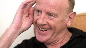 BrunierC's tweet image. La crise cardiaque a encore sévi, emportant le génial Jean Teulé, joyeux excentrique, homme de plume et de verve. #Littérature #Dérision