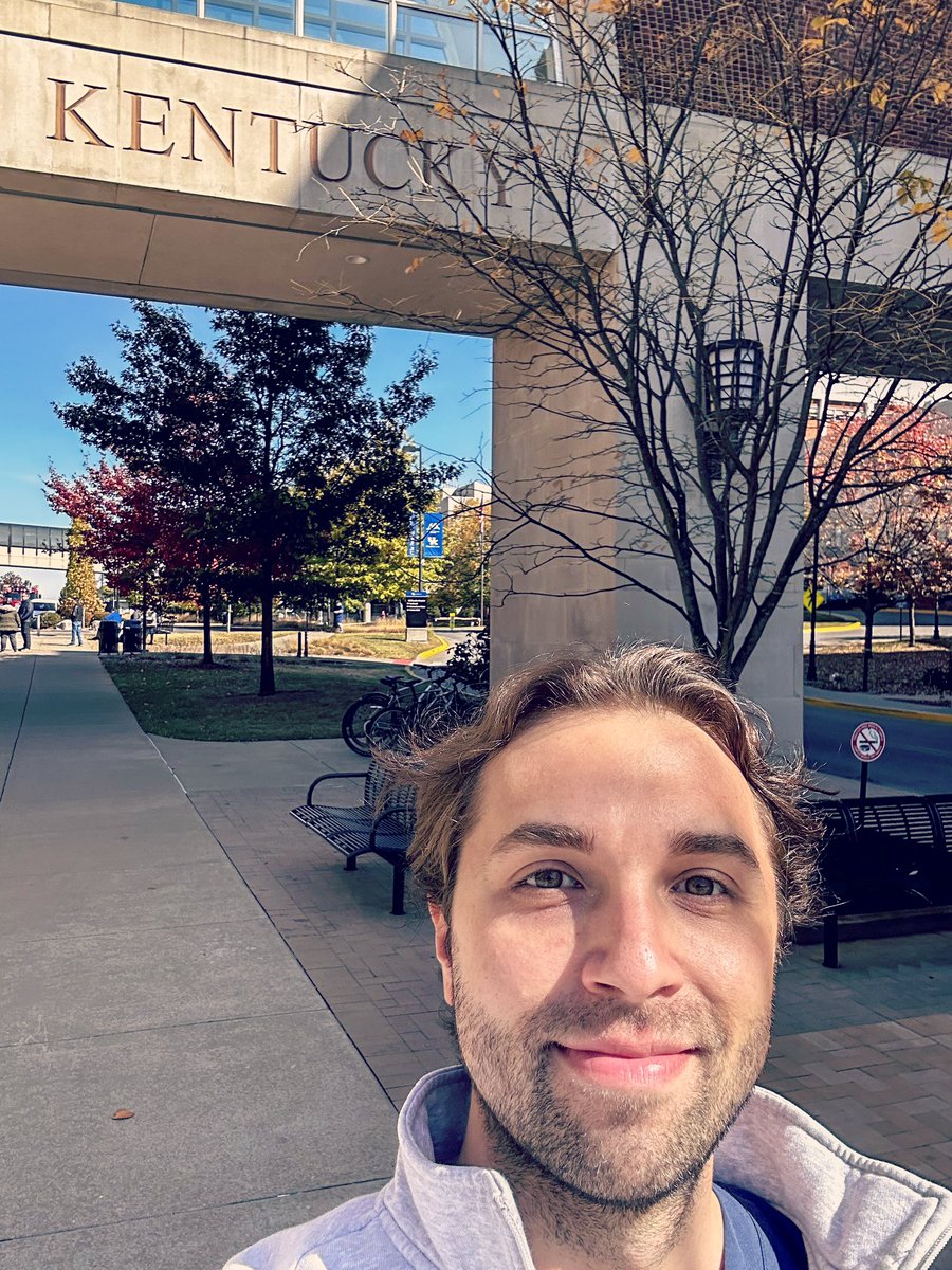 TheRadRoom's tweet photo. Howdy, ya’ll!! Welcome to the 💙 of the bluegrass! I’m @benny1bn (R4 - Academic Chief) and I’ll be your guide for today’s Kentucky edition of @TheRadRoom  Day-In-The-Life of a University of Kentucky DR Resident. @UKy_RAD_RES @UKyRadiology #futureradres #radlife #Match2023 https://t.co/gsCwsYRc3x