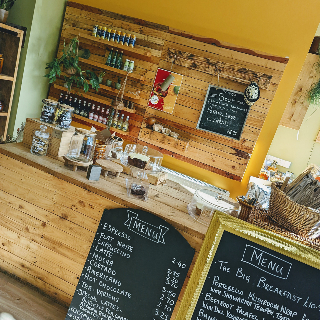 thebedfordguide's tweet photo. Green Earth Cafe // Bedford's Vegan Cafe...

Popped into @greenearthcafeuk to pick up a quick coffee. Always really impressed with the service and cake selection on offer. 

#vegancafe #bedfordvegan #veganfoodies https://t.co/m0yE7y5wtr