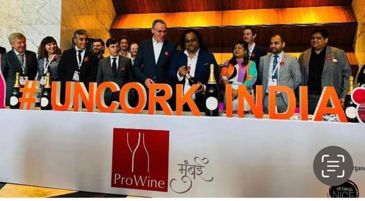 SAConsulate's tweet photo. Proudly representing South African wines at ProWine International Trade Fair for Wines and Spirits in Mumbai. Congratulations to all the South African winners of the Indian Wine Awards! #SAIndiaRelations. - Consul-General Andrea Kühn. Mumbai. 18 October 2022 https://t.co/hoATgF1cAV