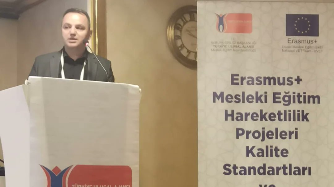 TurksevenCem's tweet photo. Türkiye Ulusal Ajans tarafından düzenlenen çalıştayda "Lokman Hekim Hasta ve Yaşlı Bakımında Yeni Yöntemler için Avrupa'da Projemizi" İyi Örnek Proje olarak  sunumunu gerçekleştirdik... https://t.co/pNAO9T3kLx