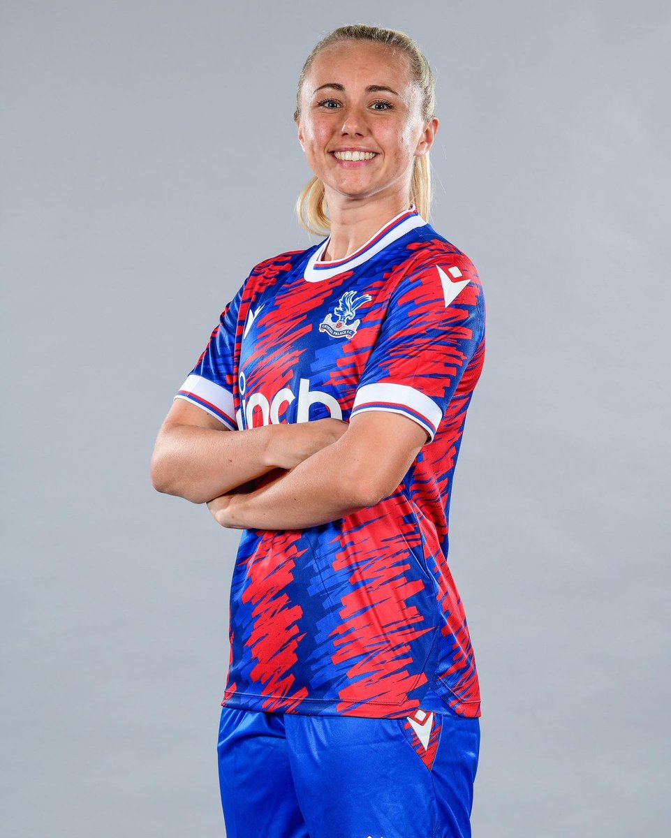 🥳 A MASSIVE Happy Birthday to our Super Skipper, Annabel Johnson 🥳 Have a lovely day AJ ❤️💙🦅 #CPFC