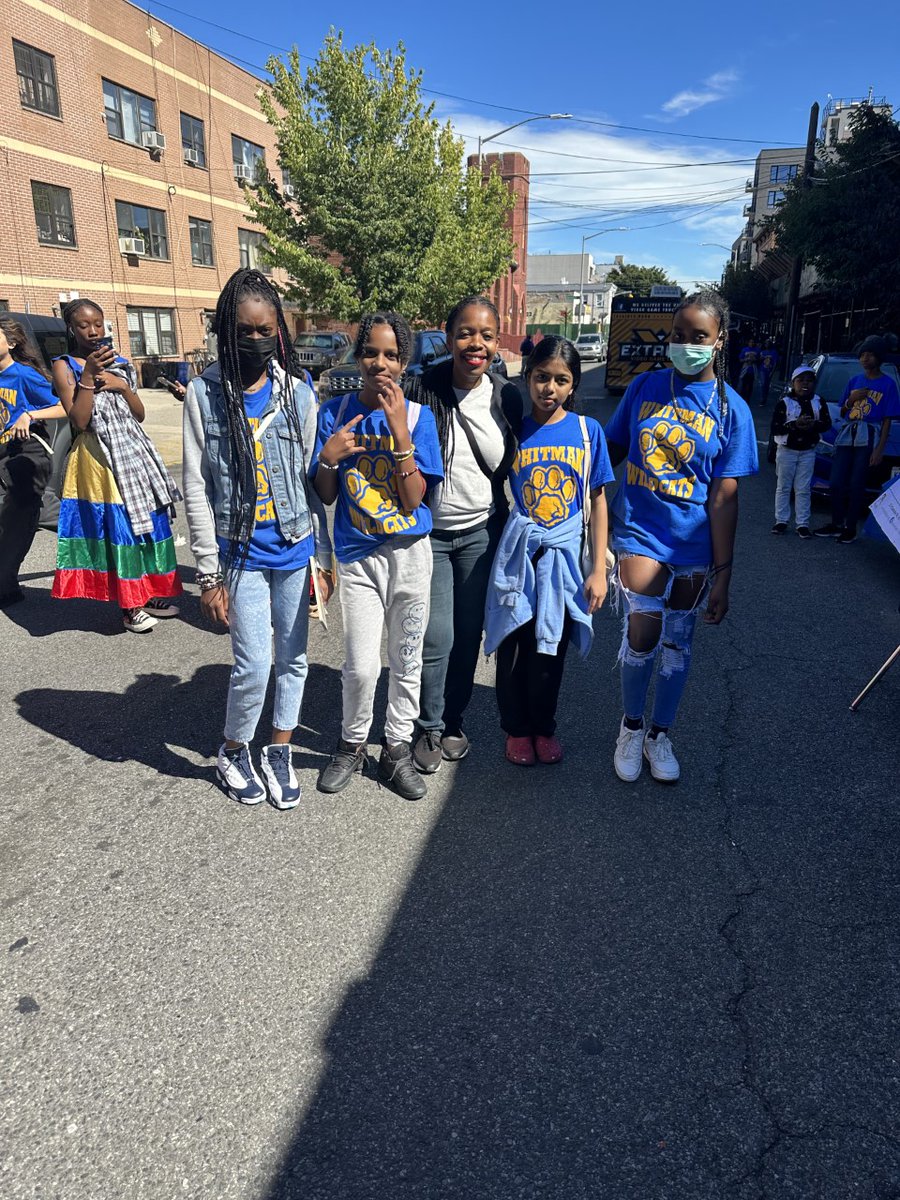 WhitmanMS246's tweet photo. TBT - Back to School BBQ 2022 #whitmanwinners #246ontherise #WildcatsROAR #wedobigthingsat246 #whitmanpride #growthmindset
@SheneanL
@RitaJosephNYC https://t.co/W0FFYTqfVT