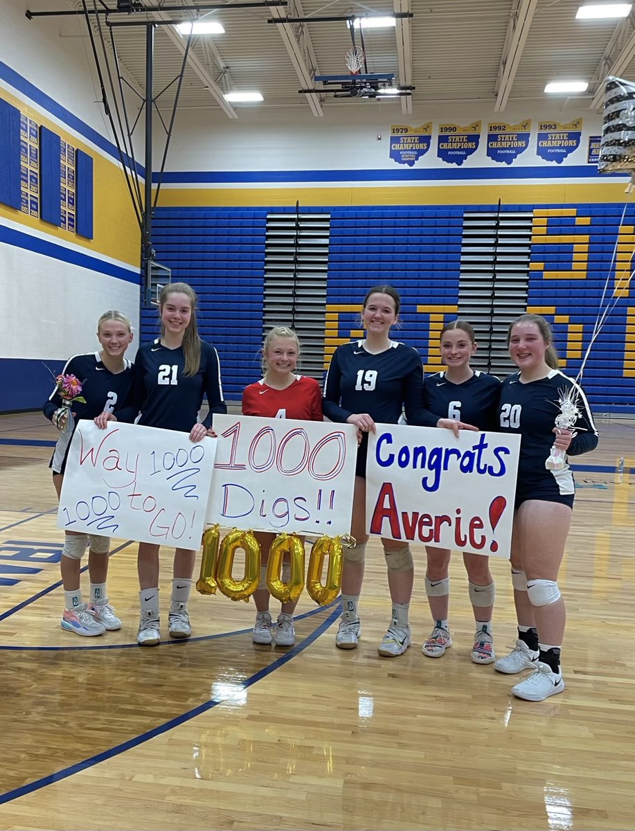 NapVolleyball's tweet image. Libero Averie Shroyer reached 1,000 digs this season!! What a great accomplishment Averie! We’re all very proud of you! 🏐🐾
