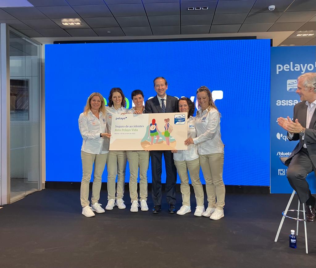 ¡ASEGURADAS! 🔒💙

Nuestras chicas del <a href="/RetoPelayoVida/">Reto Pelayo Vida</a> viajarán tranquilas a #Jordania ya que cuentan con un seguro de accidentes que les ha entregado nuestro presidente #PacoLara ☺️

#PatrocinioPelayo
#RetoPelayoVidaJordania22