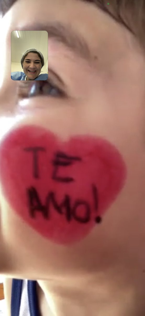 MonicaModesto's tweet photo. Feliz dia dos médicos! Nosso 18 de outubro, saindo de casa falo para eles que a mamãe precisa cuidar das pessoas, esse carinho, o amor, reflete no coração dele! Te amo filho. #meuDavi https://t.co/StfvJVBrfJ