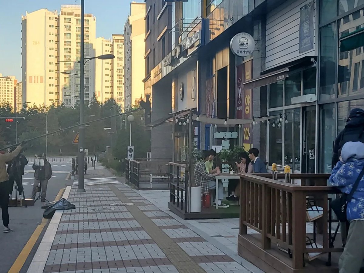 twinkyxstar's tweet photo. Zuho possibly will star in a BL webdrama titled 스타스트럭 aka “Starstruck” based on a popular webnovel of the same title by Ha Tae Jin 

The script reading was done on Oct &amp; filming already starting 

Its about Seo Han Joon who is in love with his childhood friend Jo Yoo Jae https://t.co/mm1nfnJbIi