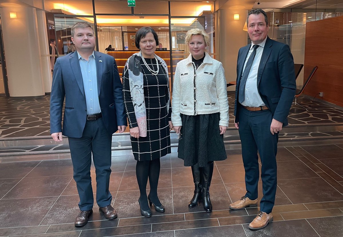 Jaana Rekolainen (@jaanarekolainen) on Twitter photo Interesting discussions about #business between #Finland and #Ukraine and joint efforts for #Ukraine #recovery and #reconstruction with <a href="/OlgaDibrova1/">Olga Dibrova 🌻</a> <a href="/UA_Emb_FI/">UKR Embassy in FIN</a> <a href="/petri_vuorio/">Petri Vuorio</a> <a href="/Elinkeinoelama/">EK</a> <a href="/EastChamFi/">EastCham Finland</a>. Interesting discussions about #business between #Finland and #Ukraine and joint efforts for #Ukraine #recovery and #reconstruction with <a href="/OlgaDibrova1/">Olga Dibrova 🌻</a> <a href="/UA_Emb_FI/">UKR Embassy in FIN</a> <a href="/petri_vuorio/">Petri Vuorio</a> <a href="/Elinkeinoelama/">EK</a> <a href="/EastChamFi/">EastCham Finland</a>.