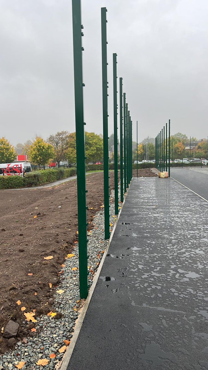 BlakedownSport's tweet photo. The tarmac layer is going down and fencing going up today at @KESHAcademy.

This project is really starting to take shape now.

It won’t be long now until this area is a new 3G pitch to FIFA quality standard, accompanied by a 5 a side natural pitch. https://t.co/brUhmDNfLb