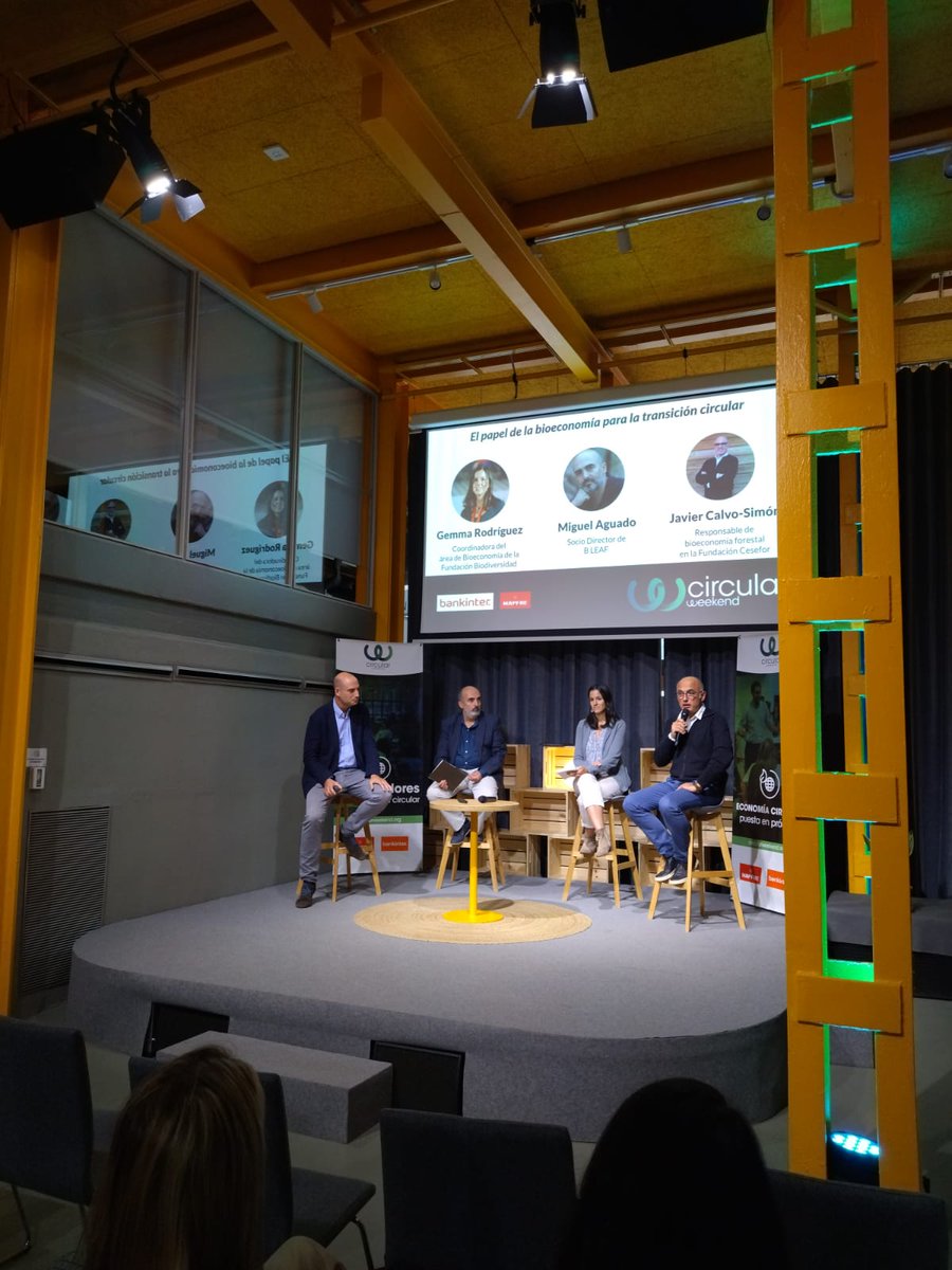 envirooES's tweet image. Ahora con la segunda mesa redonda &quot;El papel de la bioeconomía para la transición circular&quot; con @FBiodiversidad, @BleafSostenible y @FCesefor 🙌🏽

#CircularWeekend
#Madrid