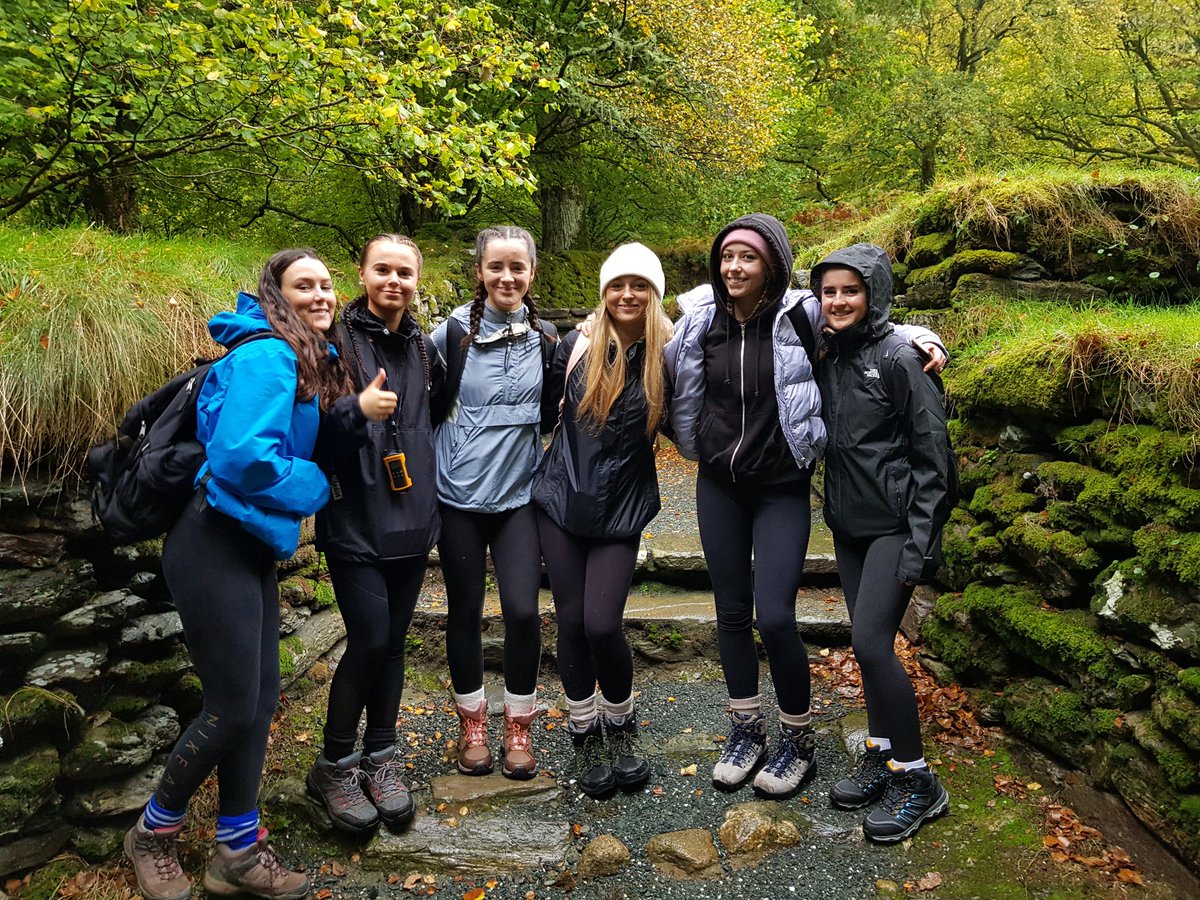 ExtraSMCN's tweet photo. Our 2nd Transition Year group beginning their @GaisceAward today. Its a rainy start but we are hoping for afternoon sunshine in Glendalough. Well done to 4J/K/L for their positivity so far ππ @StMarysCollege @ty_naas https://t.co/MJajmkPWr8