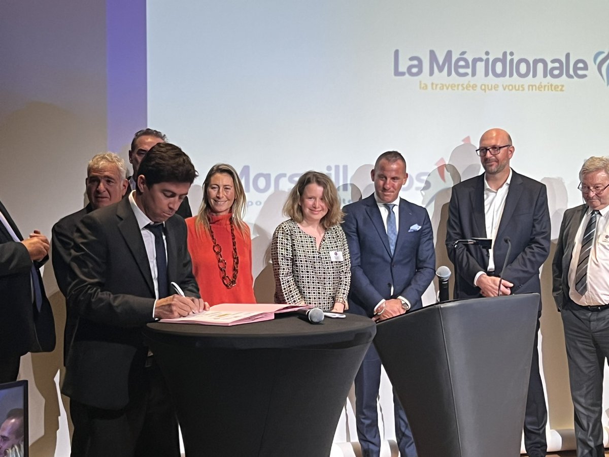✍🏻 Cet engagement est officiellement signé ce jour par <a href="/lameridionale/">La Méridionale</a> , <a href="/corsicalinea/">Corsica Linea</a> , @corsicaferries , @Marseille Fos port euroméditerranéen, @mpcruisecluboff , l’<a href="/UMFMarseilleFos/">UMF</a> et le CMAF. 

#BMS2022 #engagement