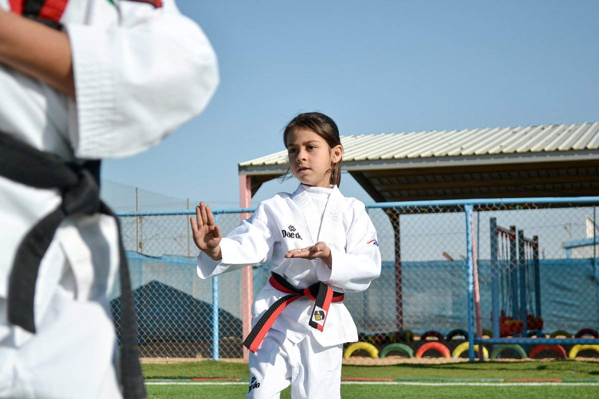 Makani centres are keeping children, like Dua'a safe and learning in refugee camps and host communities in Jordan. #UNICEFThanks @StatePRM @EUinJordan @AGFforE #KOICA @ROK_Mission @CanadaDev