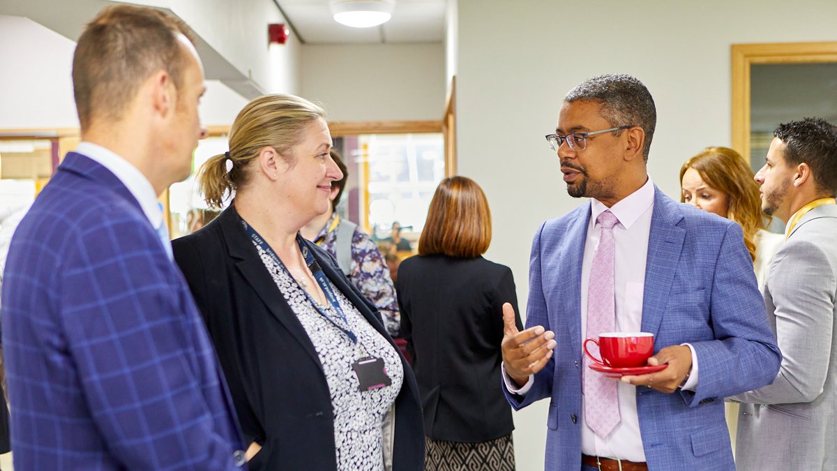 BridgendCollege's tweet photo. We were delighted to welcome Vaughan Gething, @WGEconomy to our careers and enterprise hub @cyfleoedd today, where the Minister met with students and employers. 

Find out more: https://t.co/Hhlvi2xaN5

#LoveOurColleges https://t.co/hD2eU8v1vg
