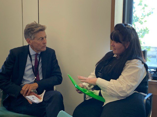 tanyard43's tweet photo. Thankyou to @BenPBradshaw for sitting with me yesterday and listening so intently to my story of losing my 17 year old daughter @JohdiRussell to SUDEP. A special Thankyou to @SudepAction for always being there to support me and allowing me to share my story 💜🧡 https://t.co/WWZWloPM38