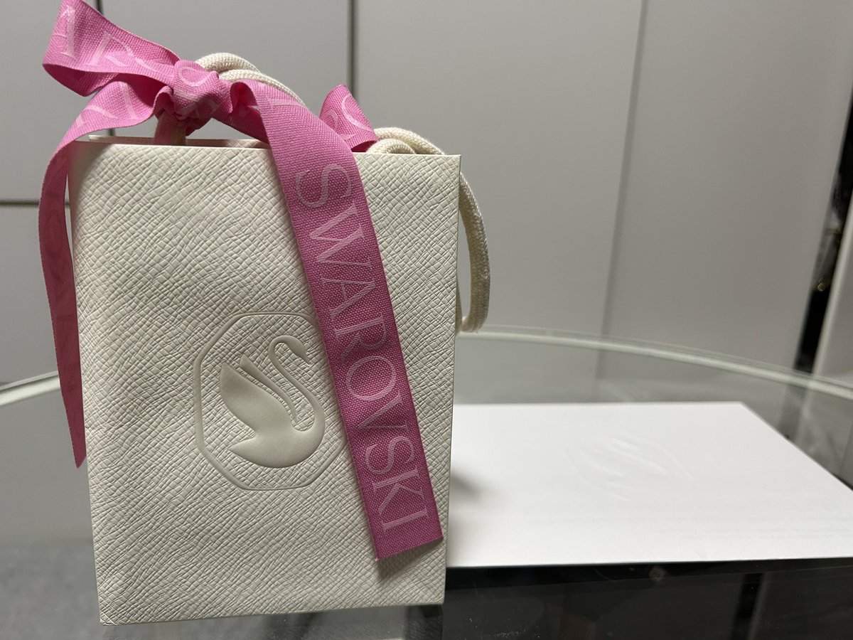 値下げ!スワロスフキー付きハンドバッグ - www.onkajans.com