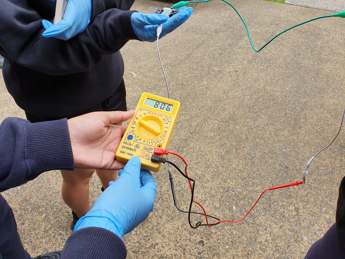 FutureStemGen (@futurestemgen) on Twitter photo We had a fantastic time with Chifley College students of Dunheved, Shalvey, Bidwill and Mt Druitt (all @nisep01 partners) extracting bush medicines, making dye sensitised solar cells and using coding and sensors. It was a great <a href="/FutureStemGen/">FutureStemGen</a> day. We had a fantastic time with Chifley College students of Dunheved, Shalvey, Bidwill and Mt Druitt (all @nisep01 partners) extracting bush medicines, making dye sensitised solar cells and using coding and sensors. It was a great <a href="/FutureStemGen/">FutureStemGen</a> day.