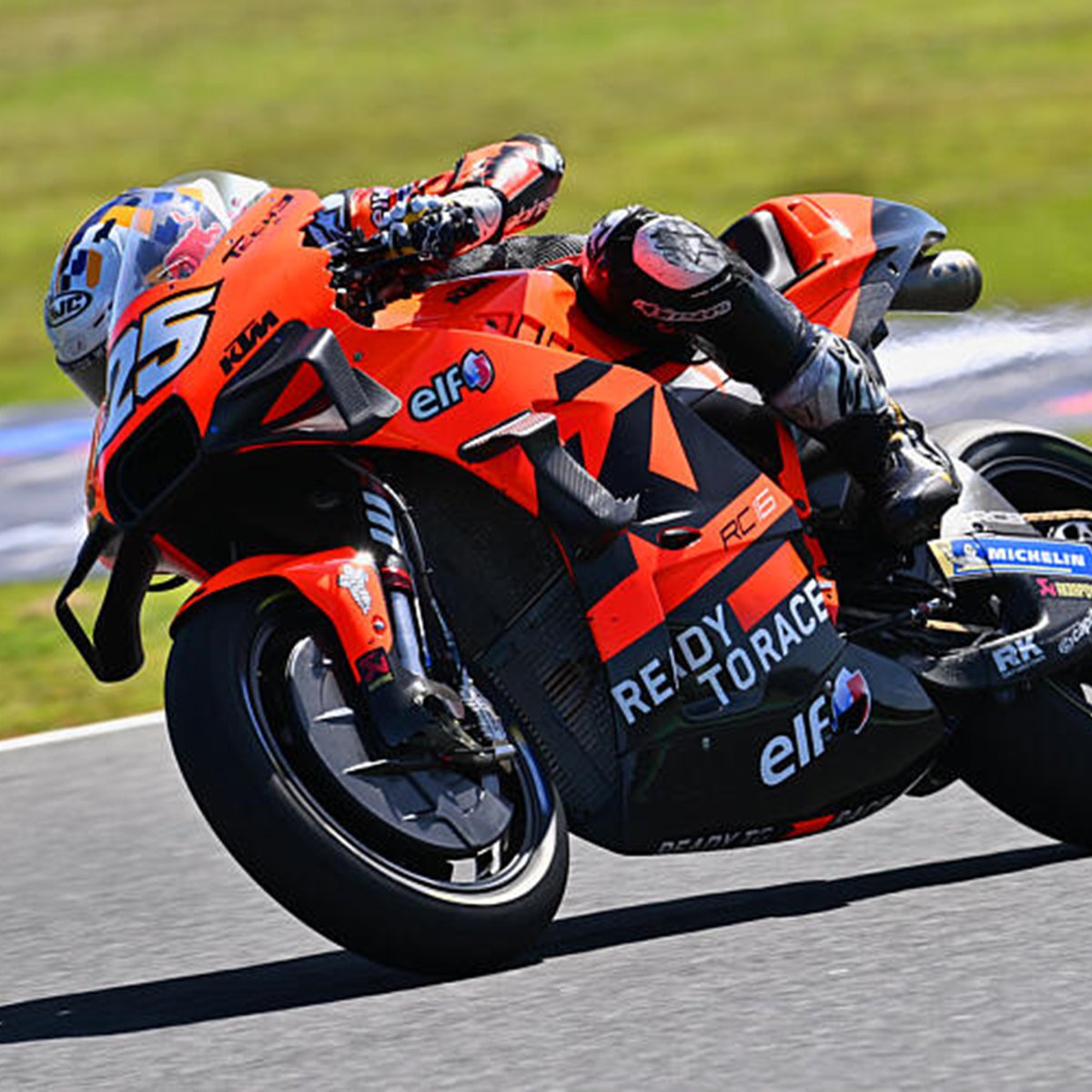 🟢GRATIS🟢 al #GPVALENCIA DE <a href="/MotoGP/">MotoGP™🏁</a> con <a href="/TotalEnergiesES/">TotalEnergies España</a> el 5/6 de Noviembre.

‼️Sorteamos 6 entradas dobles‼️ para el <a href="/CircuitValencia/">Circuit Ricardo Tormo</a> 

✅ Seguir a <a href="/TotalEnergiesES/">TotalEnergies España</a> 
✅ Seguir a <a href="/AutoFmRadio/">AutoFM</a> 
✅ Comentar este tweet etiquetando a dos amigos

¡¡¡Tienes hasta el 30 de Octubre!!!