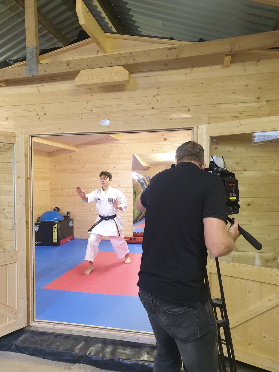 A shed inside of a shed at the end of the garden 🤝 a custom-made Karate dojo 🥋

Pleasure to speak with Tom Klemz before he flies to Turkey for the World Championships 🇹🇷

Tonight from 6:30 on <a href="/BBCSouthNews/">BBC Hampshire & Isle of Wight</a> 👊