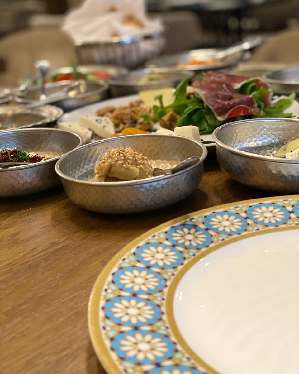 galeyanofficial's tweet photo. Enjoy a delicious restaurant experience at every meal of the day. You are invited to Galeyan in Sultanahmet, the heart of Istanbul.

#galeyanrestaurant #galeyan #restaurant #sultanhamet #kahvaltı #akşamyemeği #breakfast #dining #istanbulrestaurant https://t.co/lGxXwOVlZb