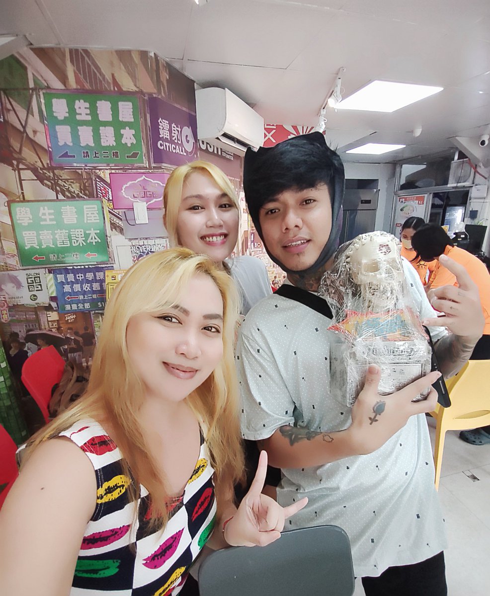 junowbabe's tweet photo. Congrats sa aming #tattoo artist kuys James Chicano for winning last #Dutdutan 2k22 ☠️🎶🤘
#Dthirdink
#NeedleZ
#CheemsINK
@jjeann07 https://t.co/uzfxOAfqER
