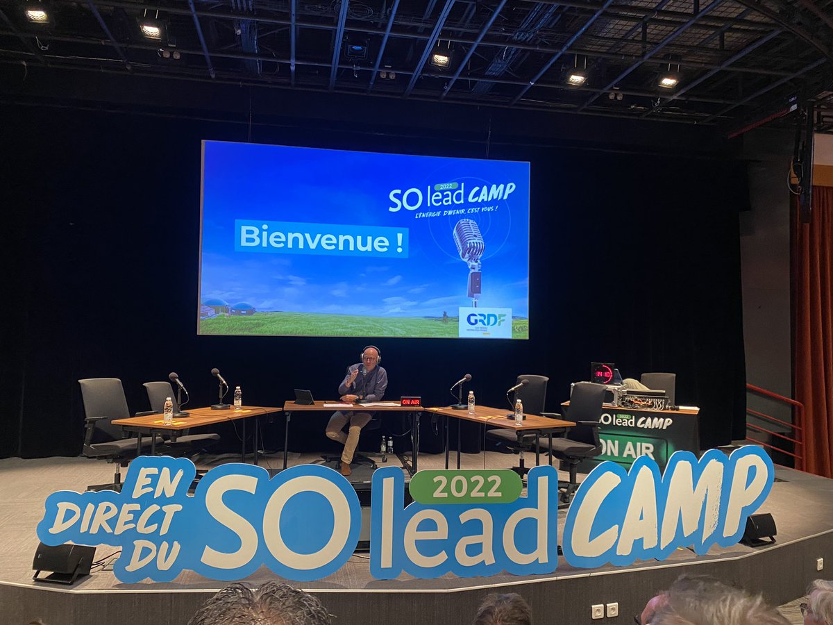 Caroline Massat tweet media